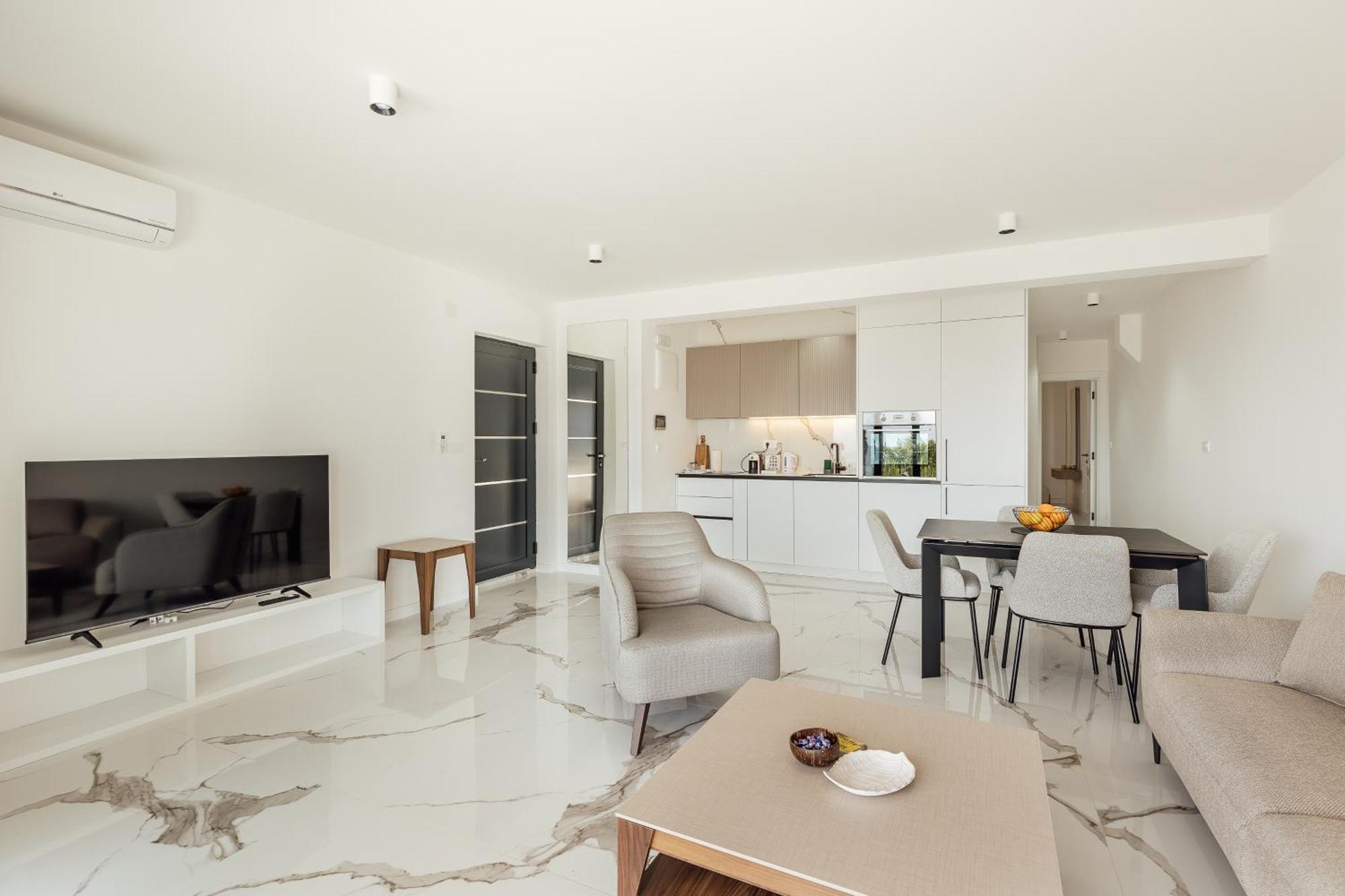 Savina Beachfront Oasis Herceg Novi Exterior foto