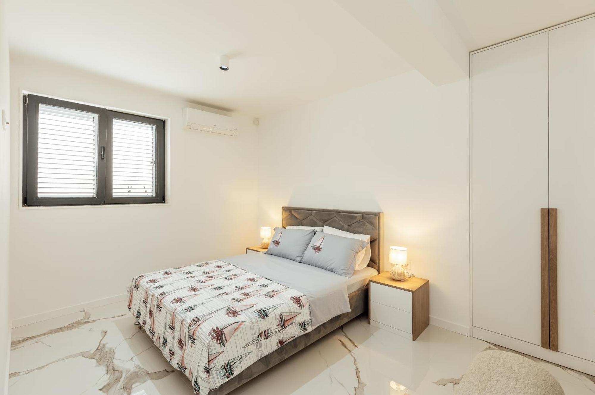 Savina Beachfront Oasis Herceg Novi Exterior foto