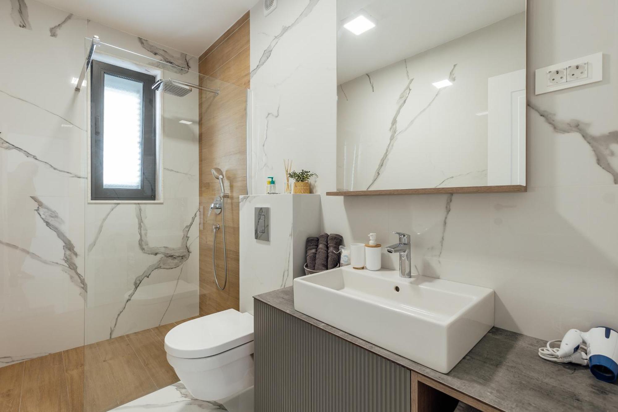 Savina Beachfront Oasis Herceg Novi Exterior foto